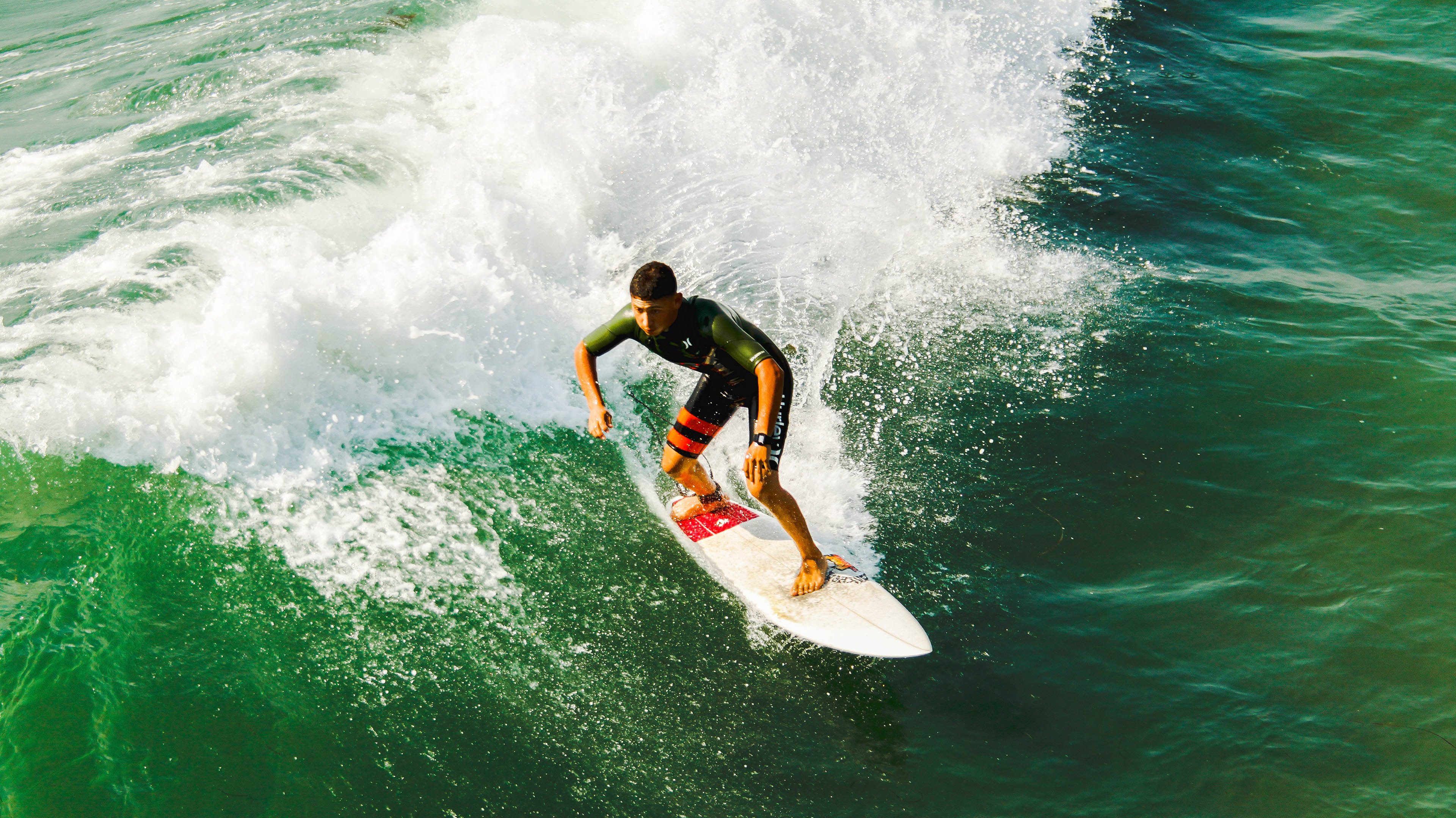 帕特森展现出全面的战术适应力，让袋鼠队在各个方面都占有优势