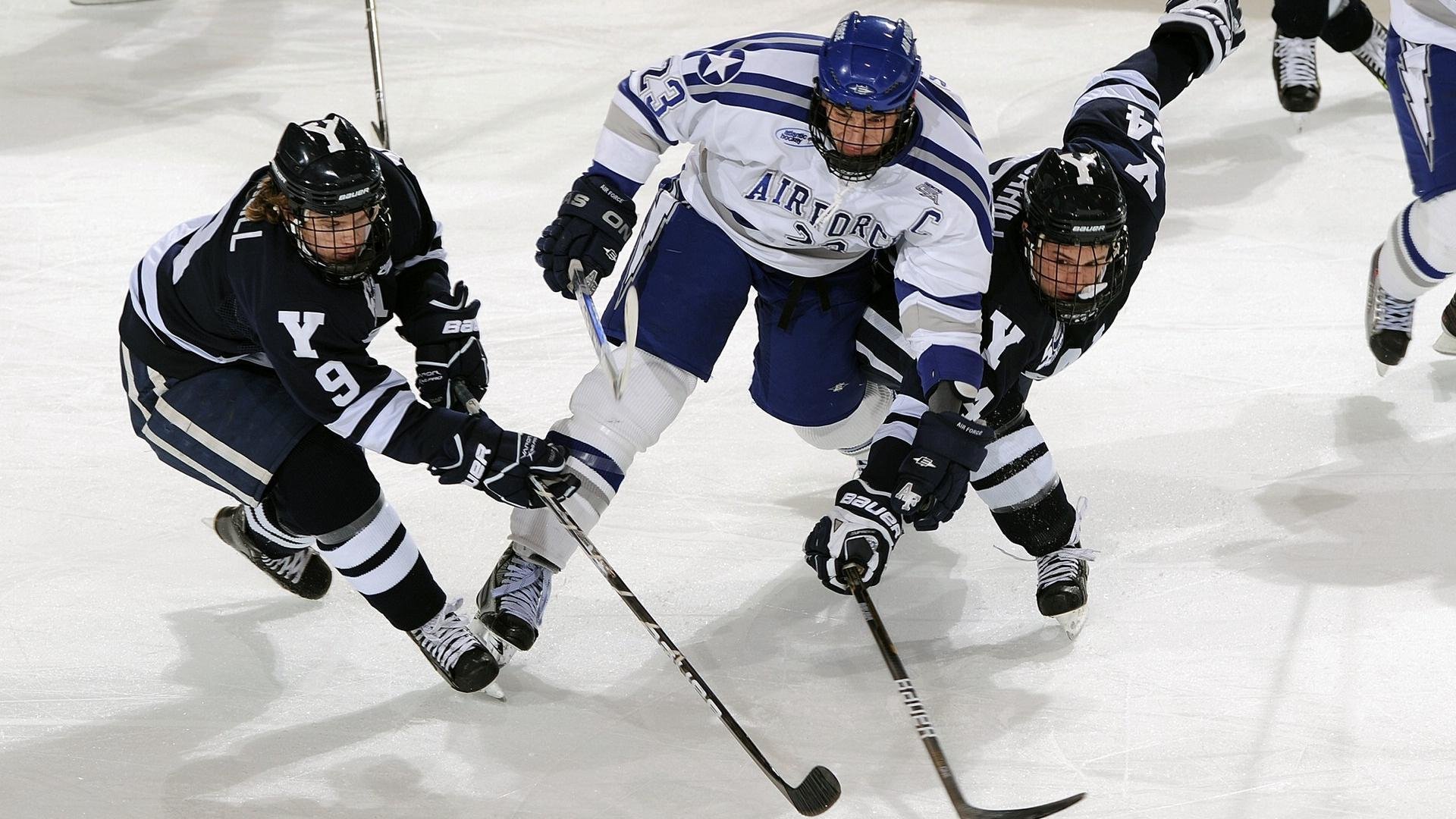 开云官方-欧洲杯比赛中的创新裁判技术，欧洲杯比赛中的创新裁判技术有哪些